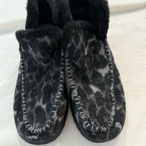 Hey Dude Denny Ankle Boots Womens Size 9 Marble Grey Leopard Print Faux Fur Shoe
